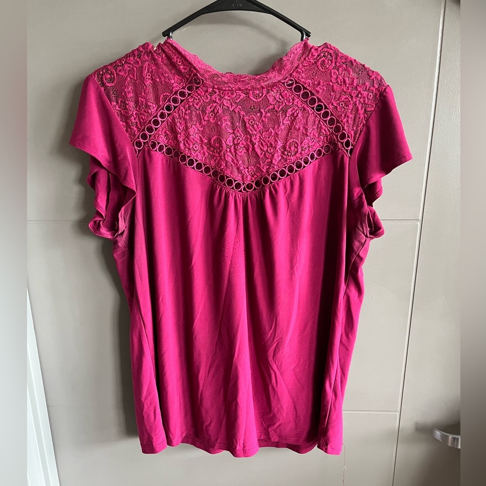 Uncommon Lace Top in Deep Red